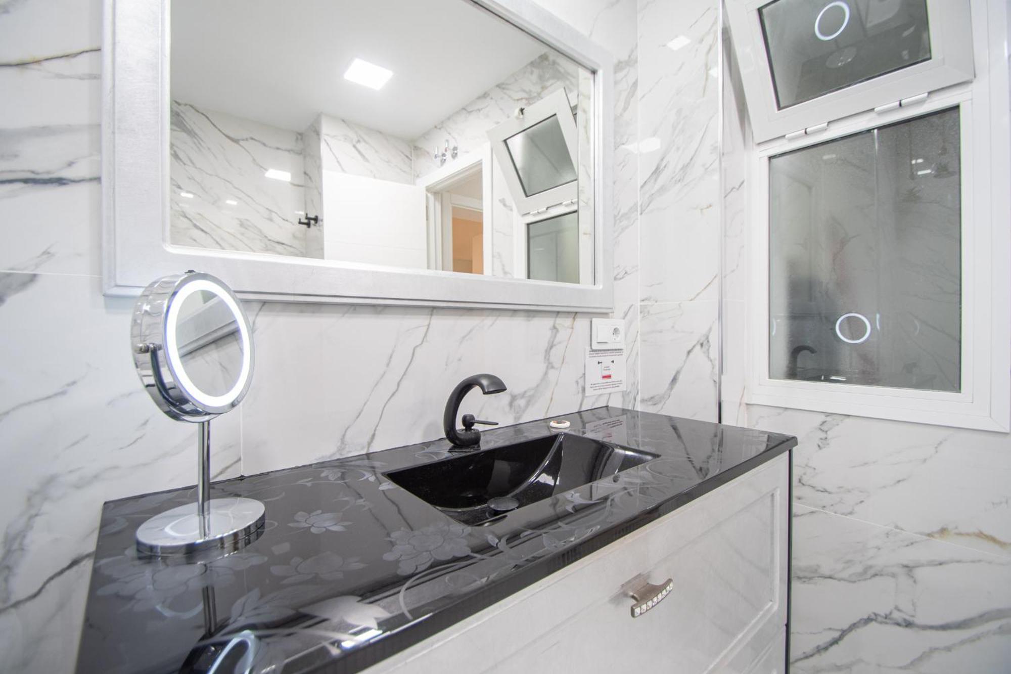 Apartamento Arco De Los Blanco Cadiz Bagian luar foto